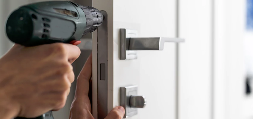 Locksmith For Lock Replacement Near Me in Glen Ellyn