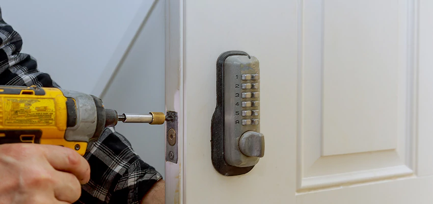 Digital Locks For Home Invasion Prevention in Glen Ellyn