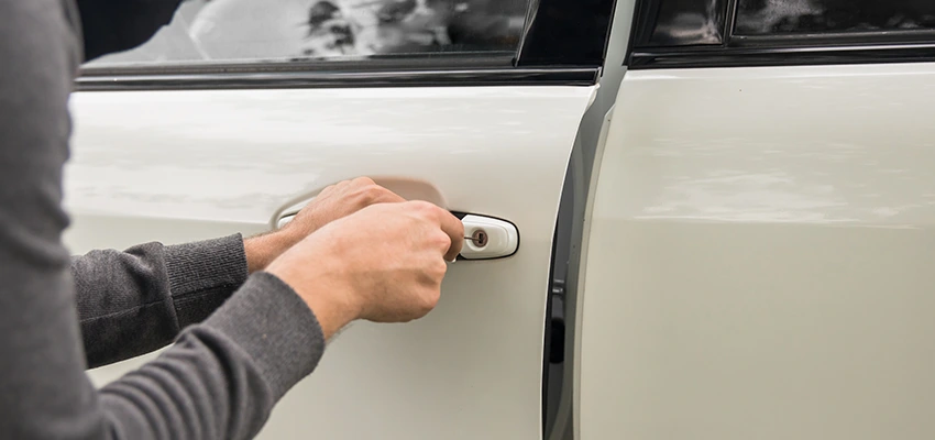 Unlock Car Door Service in Glen Ellyn