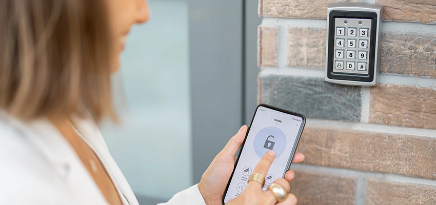 Bluetooth Cylinder Biometric Lock Maintenance in Glen Ellyn